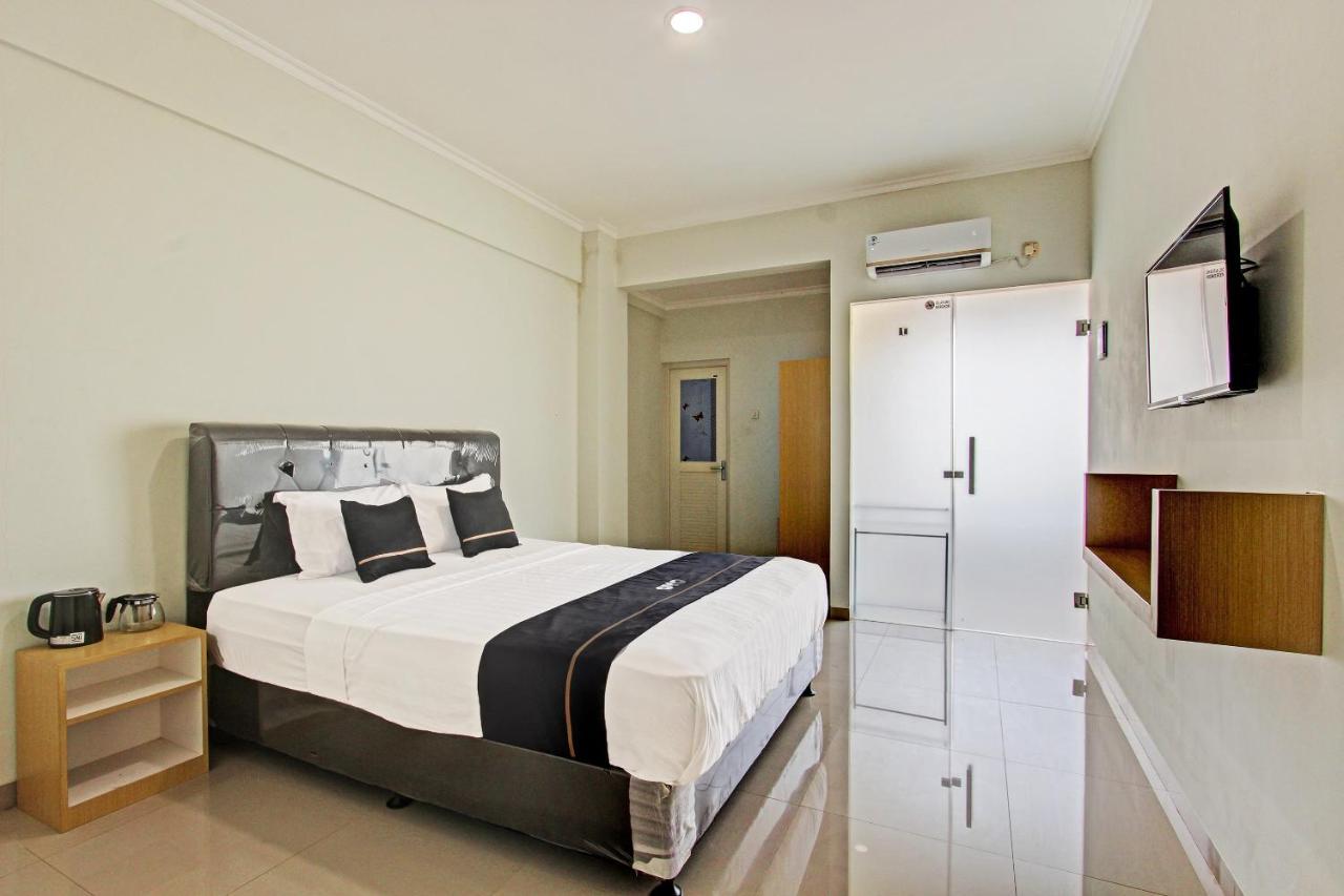 Hotel Capital O 91377 Mk Prime Syariah à Semarang Extérieur photo
